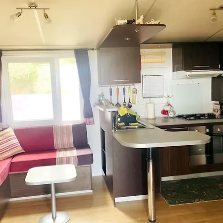 Belvedere Rare&peaceful 2br Home+stunning Sea View تولو