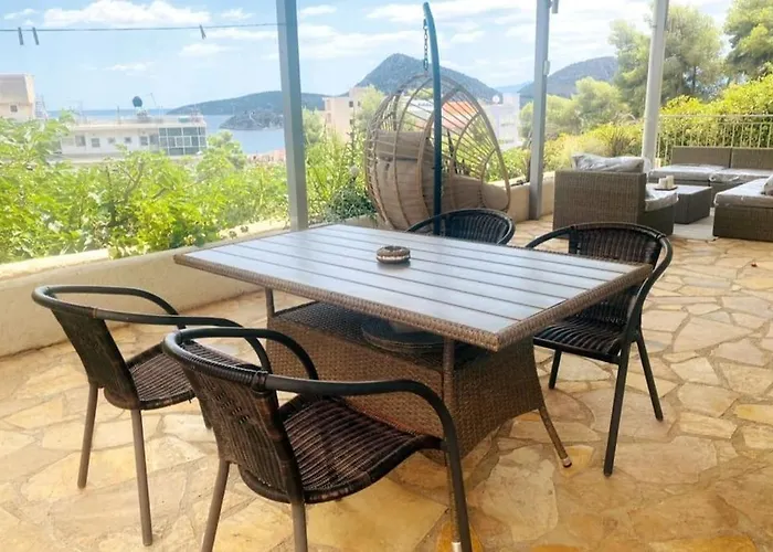 Belvedere Rare&peaceful 2br Home+stunning Sea View